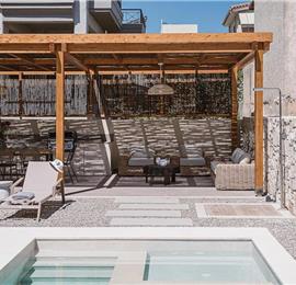 5 bedroom villa with indoor and outdoor pool in Chania town, sleeps 10